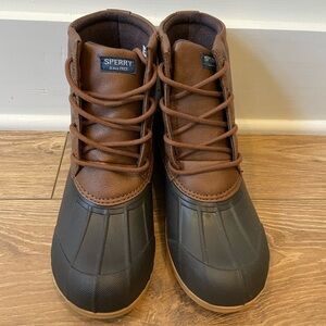 Sperry Kid Port Boot Rain Boot Duck Boot Tan and Brown Size 3 NWOB